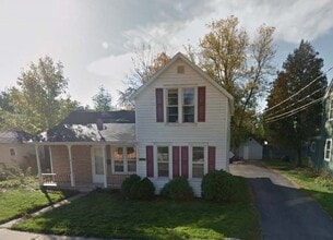 Building Photo - 413 Green St