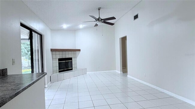 Building Photo - 11803 Classic Lake Way