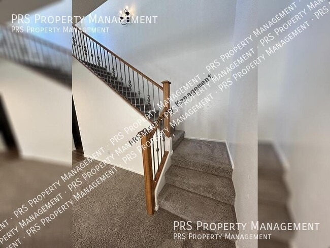 Building Photo - 45563 W Starlight Dr