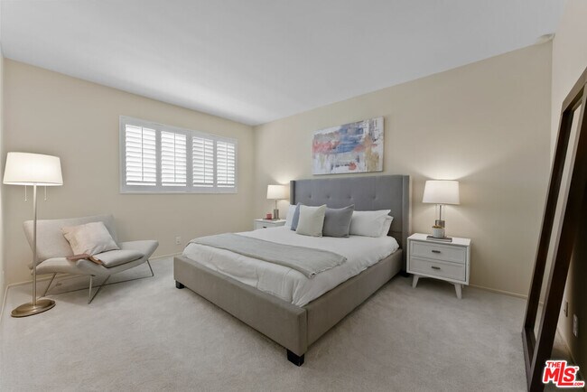 Building Photo - 2677 S Centinela Ave