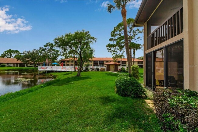 Building Photo - 5224 Lake Village Dr