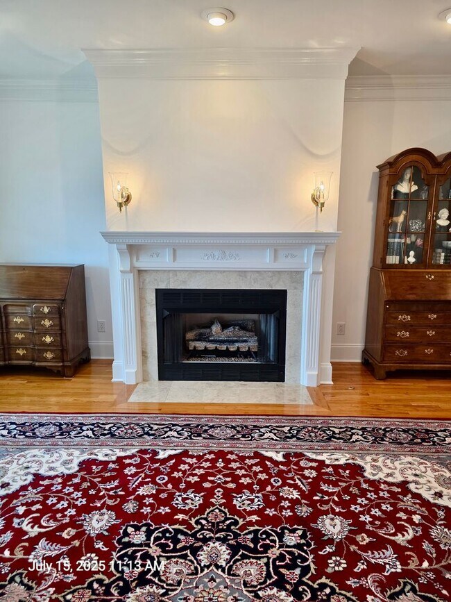 Building Photo - Executive 4 bedroom in Hamlin Plantation w...