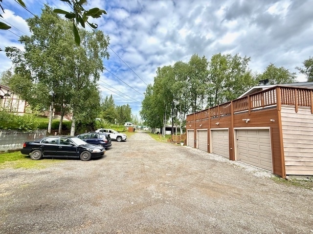 Building Photo - 2808 Iris Dr