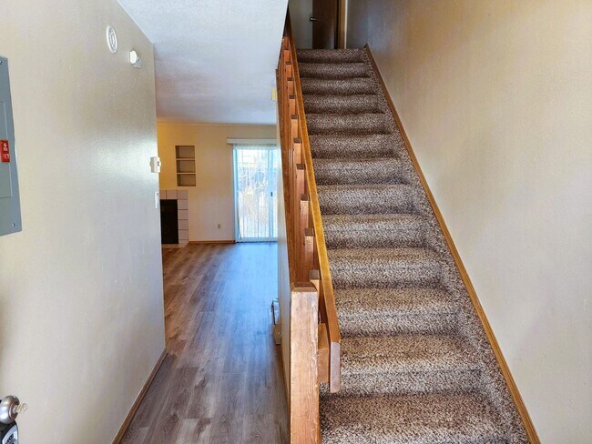 Building Photo - 3015 Illinois Ave