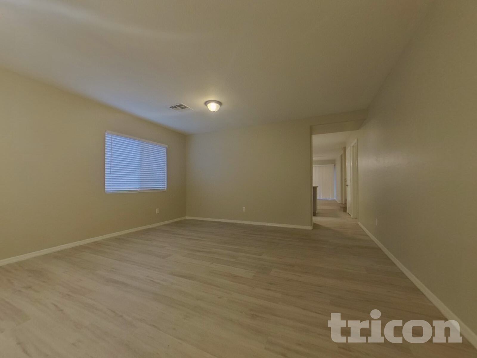 Building Photo - 1368 S 228th Dr