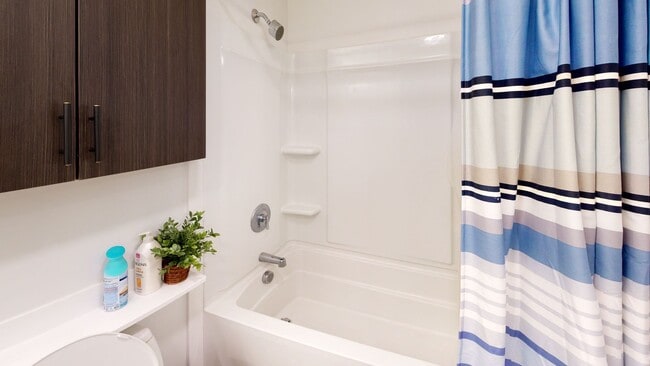 Interior Photo - Kelley Square Lofts