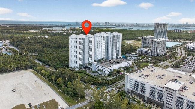 Building Photo - 15051 Royal Oaks Ln