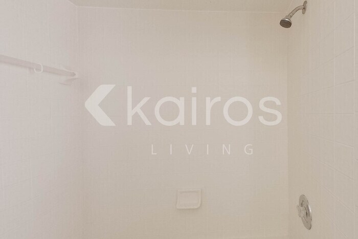 Building Photo - 9275 Butler Blvd