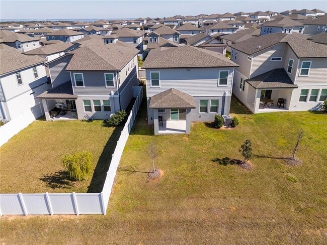 Building Photo - 2337 Treasure Hill St