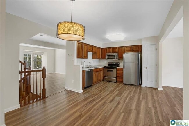 Building Photo - 4542 Jasmine Dr