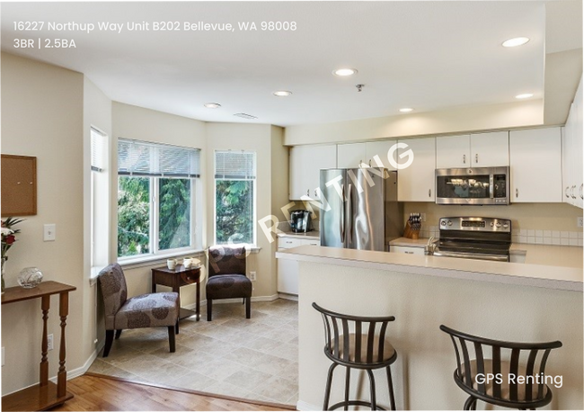 Building Photo - 16227 Northup Way