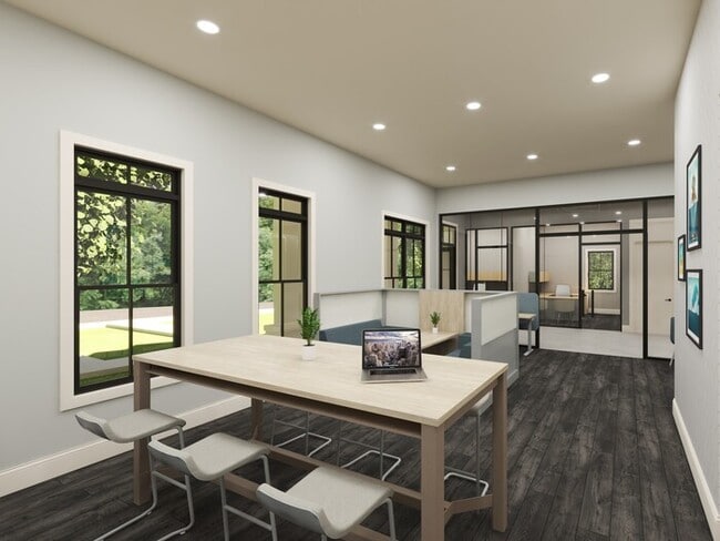 Building Photo - 2121 Overlake Cir