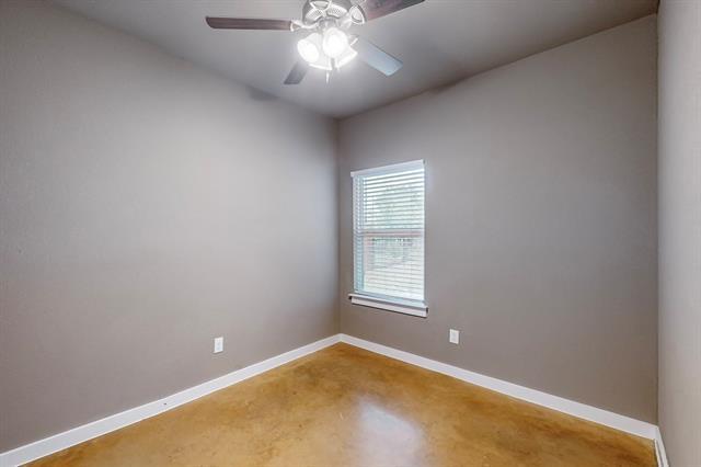 Building Photo - 209 S Baugh St