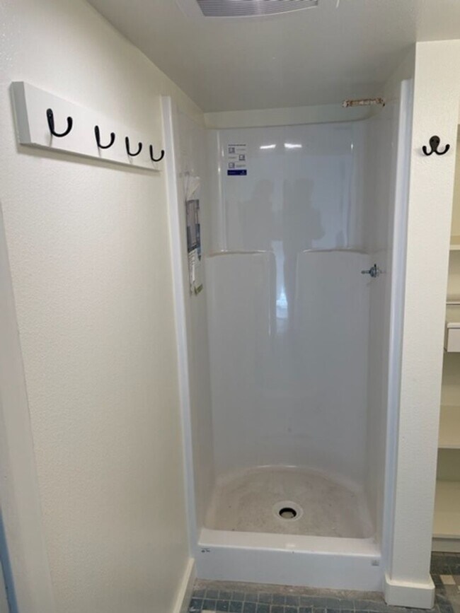 Building Photo - 1517 Franklin St