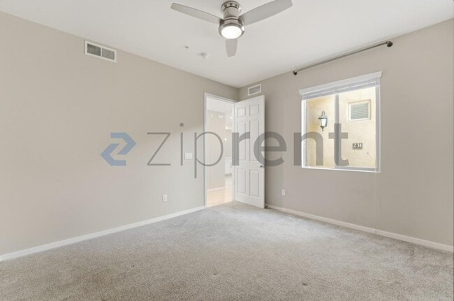 Building Photo - 250 W Queen Creek Rd