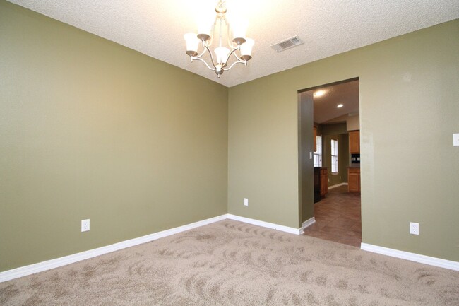 Building Photo - Executive 3-Bedroom Brick Home with Florid...