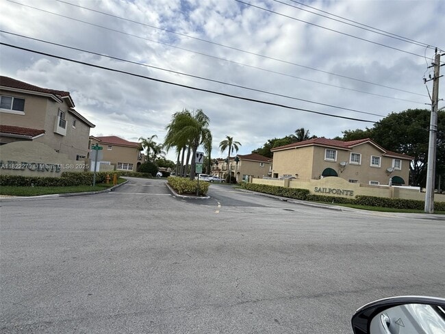 Building Photo - 7121 SW 158th Ct
