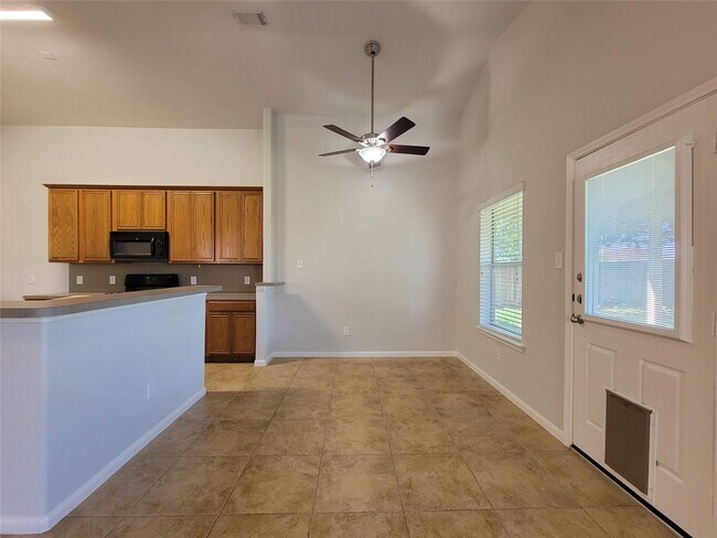 Building Photo - 2723 Wild Oak Park Dr