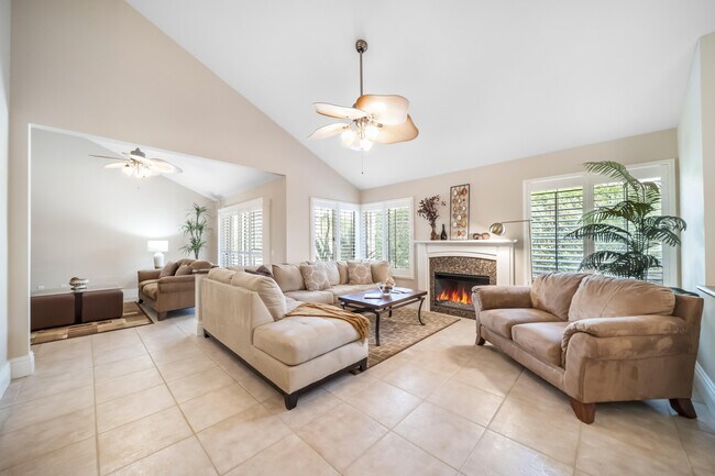 Building Photo - 43512 Via Magellan Dr