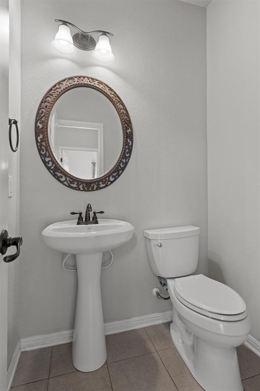 Building Photo - 104 San Matteo St