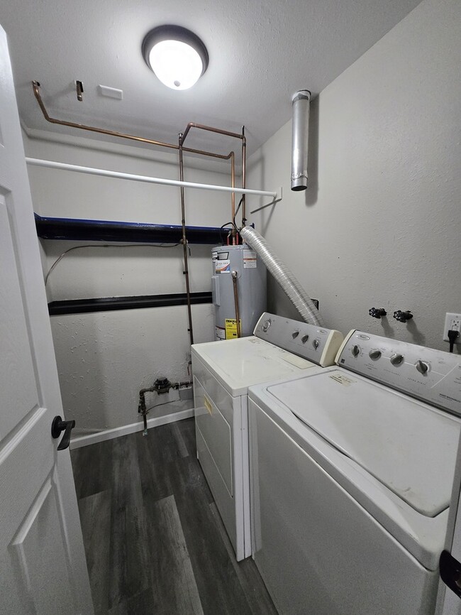 Building Photo - 5011 4th Ave N