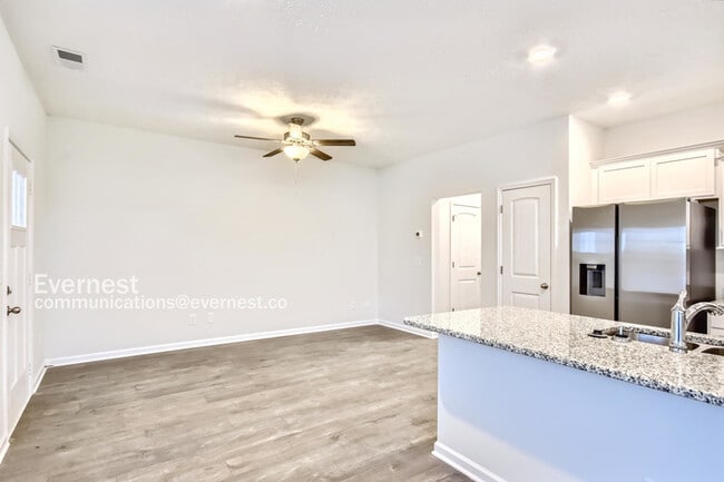 Building Photo - 222 Ansley Wy