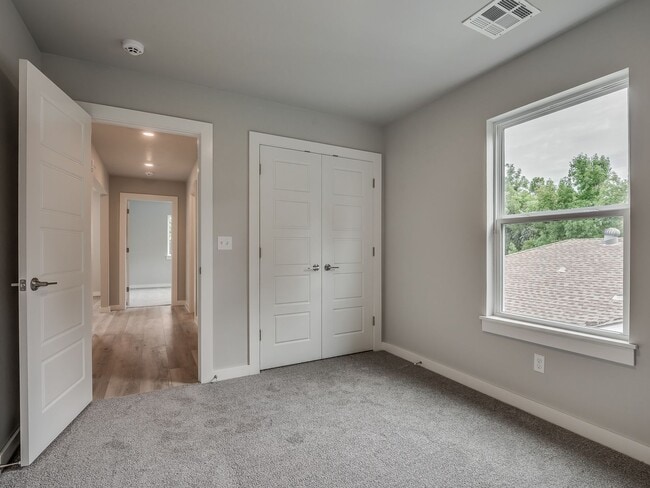 Building Photo - Spacious 4-Bedroom Home with Thoughtful De...