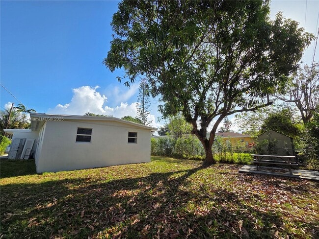 Building Photo - 3464 Frow Ave