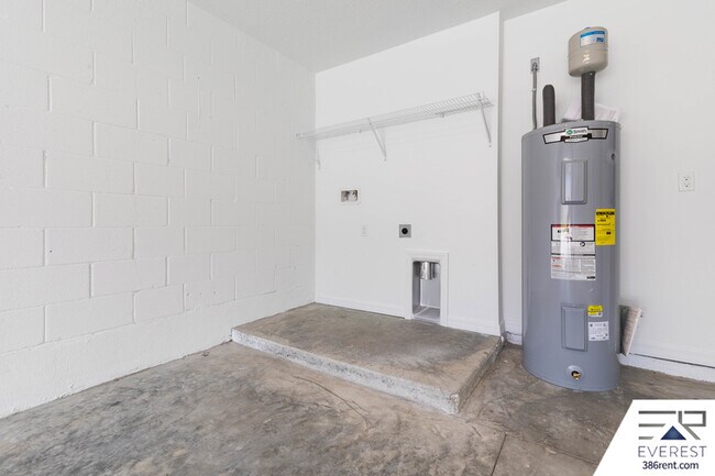 Building Photo - 3 Unity Ct