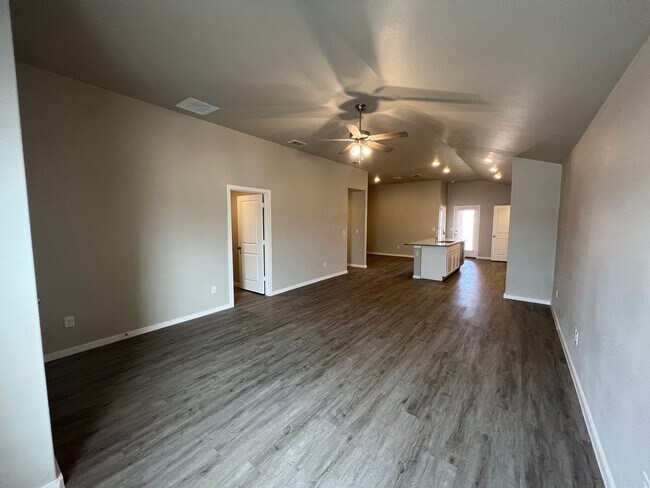 Building Photo - New Beginnings Start At AMRR: 3 BEDROOM 2 BATH IN NORTH LUBBOCK!