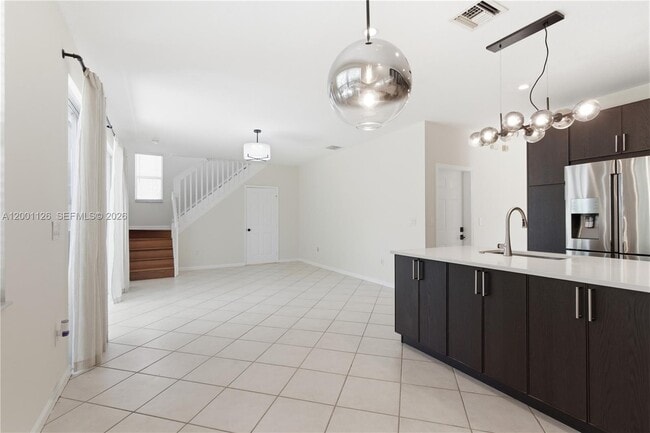 Building Photo - 4808 SW 157th Way