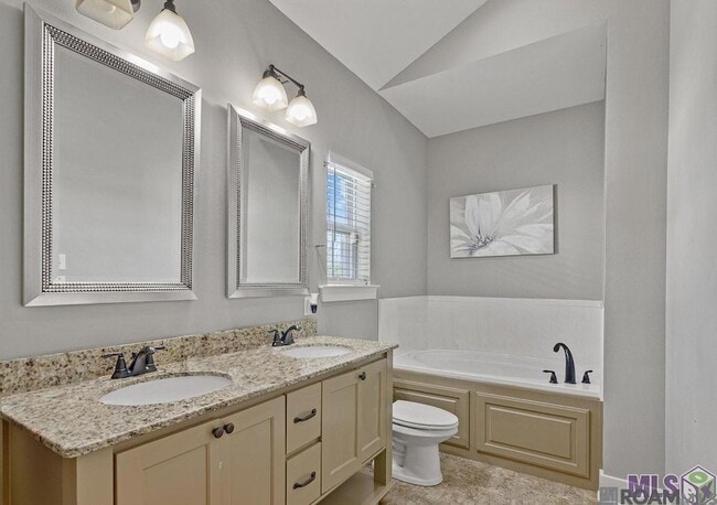 Building Photo - 40477 Sage Field Ct