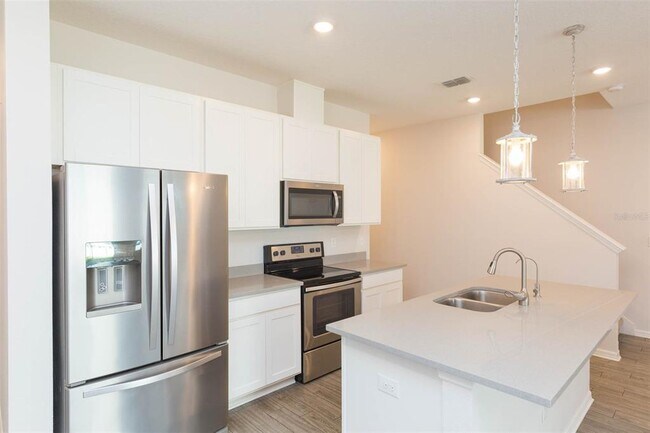 Building Photo - 1119 Lady Gouldian Ct