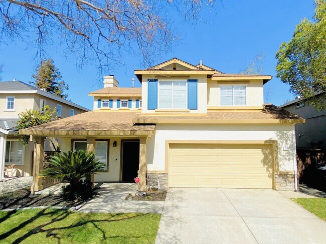 Primary Photo - 67 Primrose Ct