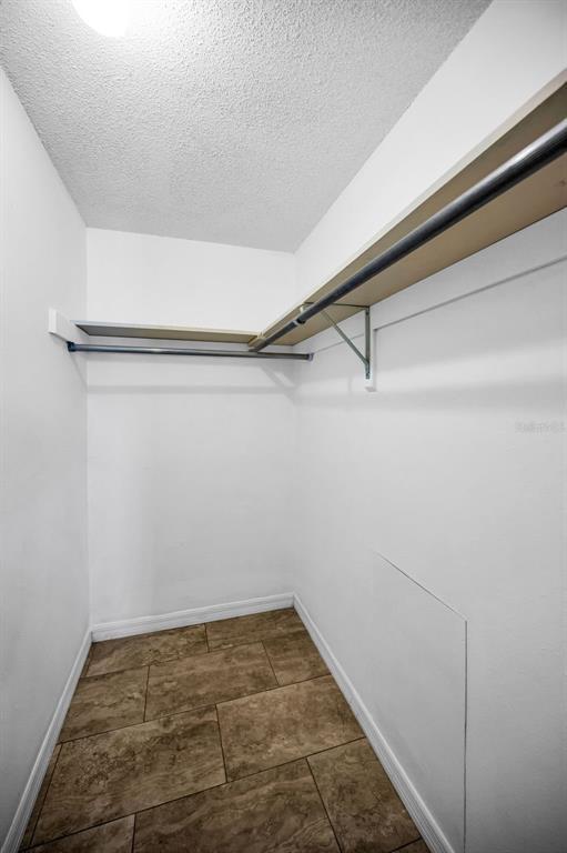 Building Photo - 1000 Crane Ct