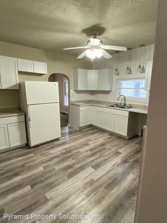 Building Photo - 3 br, 1.5 bath House - 109 S Attica Rd