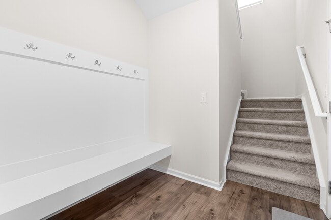 Building Photo - 66 Arlie Ln