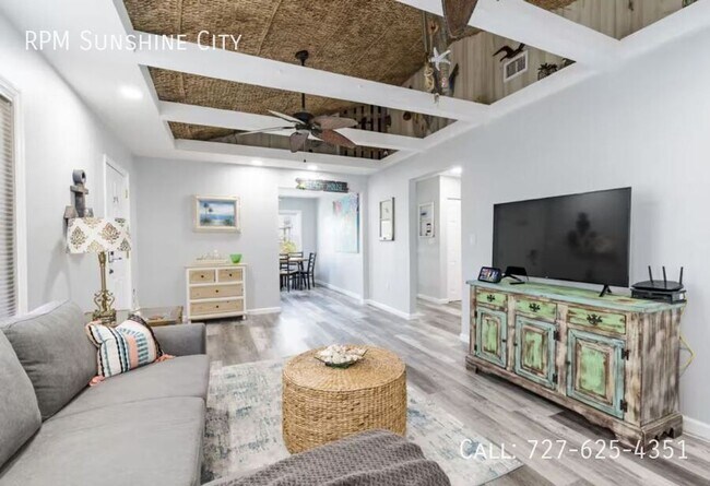 Building Photo - 15403 Gulf Blvd