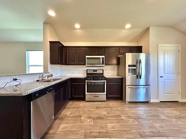 Building Photo - 14104 Macquarie Dr