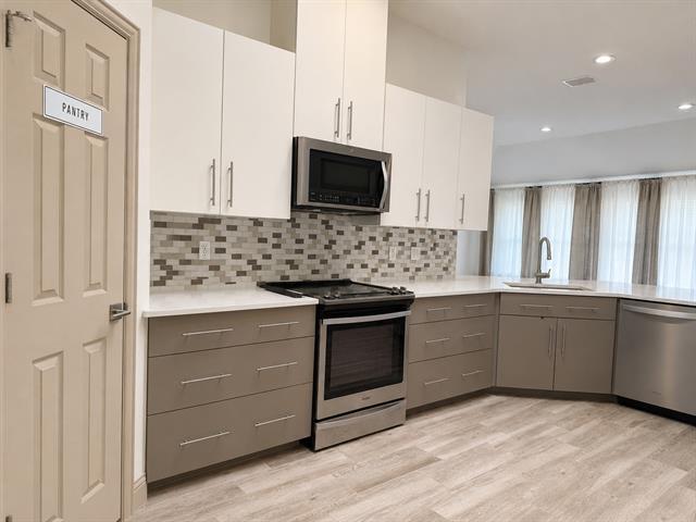 Building Photo - 809 Big Bend Dr