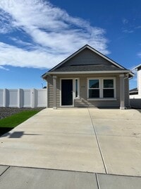 Building Photo - New Single Level Home in SunRidge Community