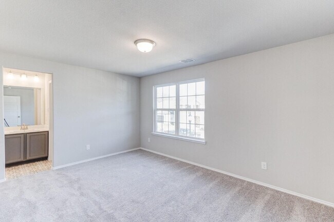 Building Photo - 5933 Revere Dr