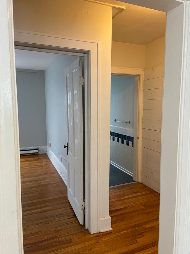 Building Photo - 15 LLC-44 Elm Street