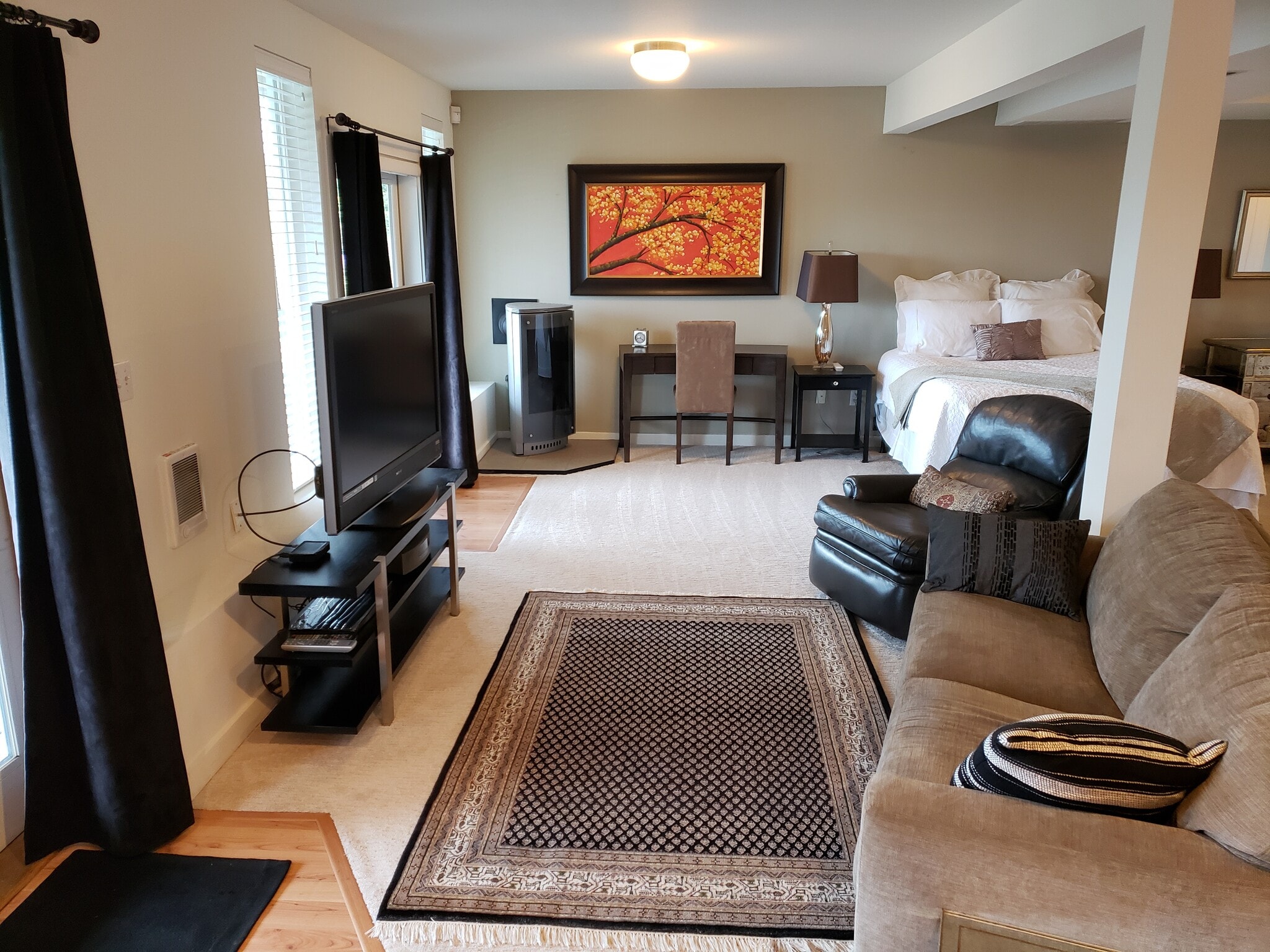 Interior of unit - 7146 S Sunnycrest Rd