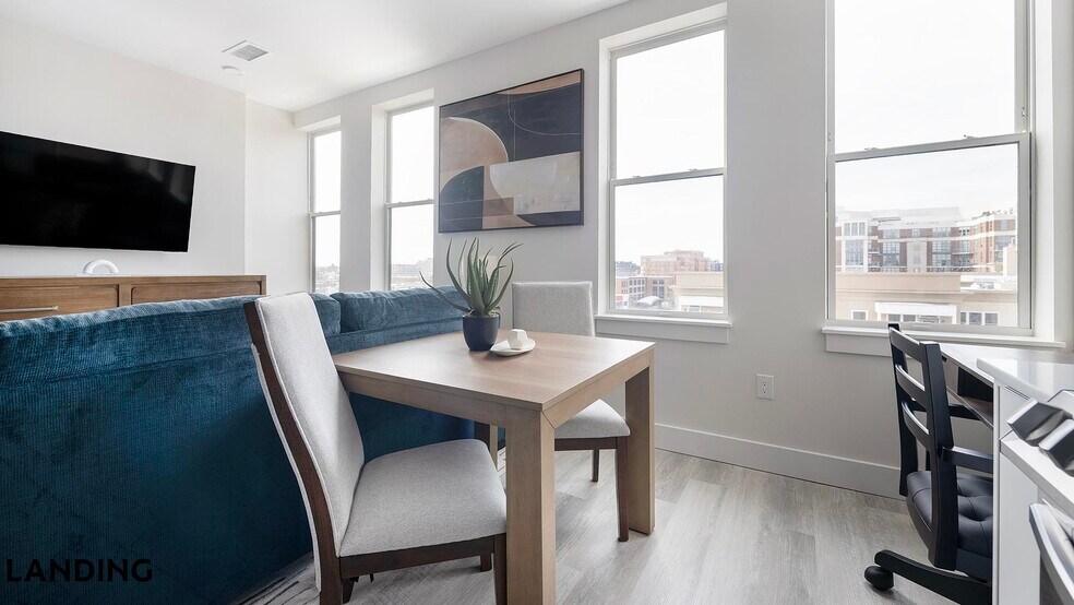 Building Photo - 2005 11th St NW