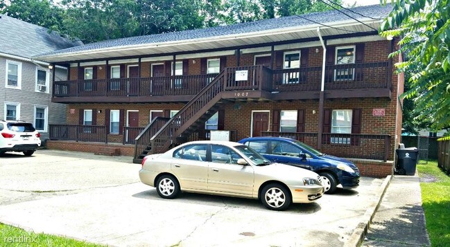 Primary Photo - 1007 W 38th St