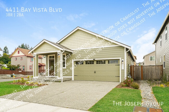 Building Photo - 4411 Bay Vista Blvd