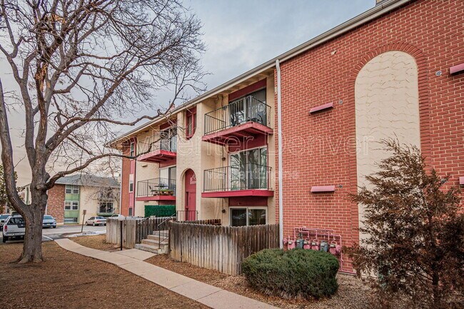 Building Photo - 12133 N Melody Dr