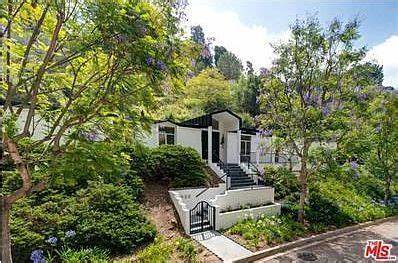 Building Photo - 936 Chantilly Rd