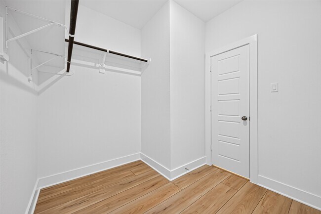 Building Photo - 8230 Blue Shell Ln